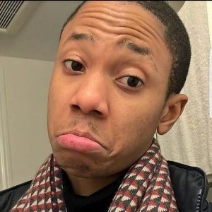 Meet your Posher, OluEthan